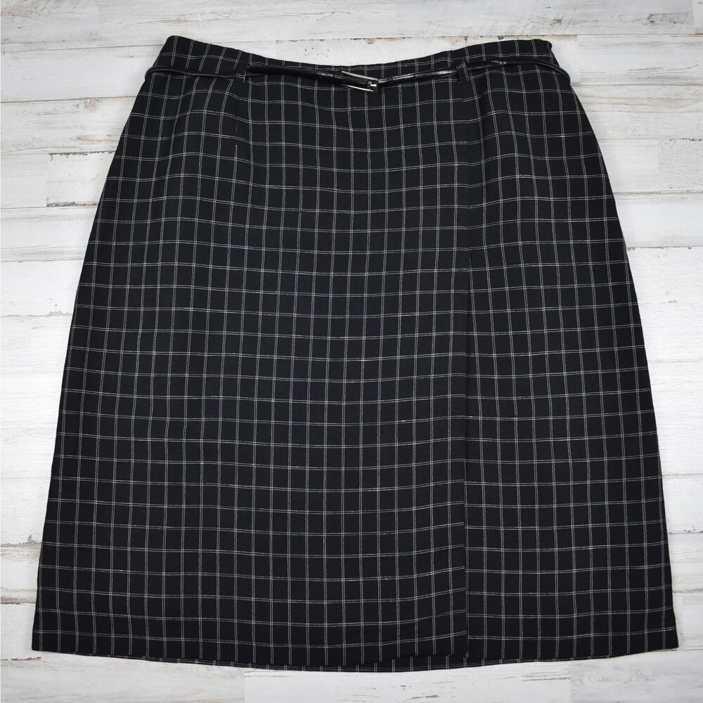 Vintage Linen Blend A-line Skirt Size 12/31 Black Plaid Preppy Academia Business